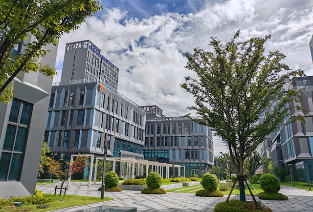 乐山工业地产投资新蓝海——新能源产业园区崛起